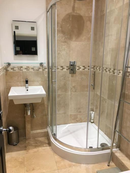 Princes Villa - Large Fully Self Contained Flat, 5 Minutes From The Sea Hastings Exteriér fotografie