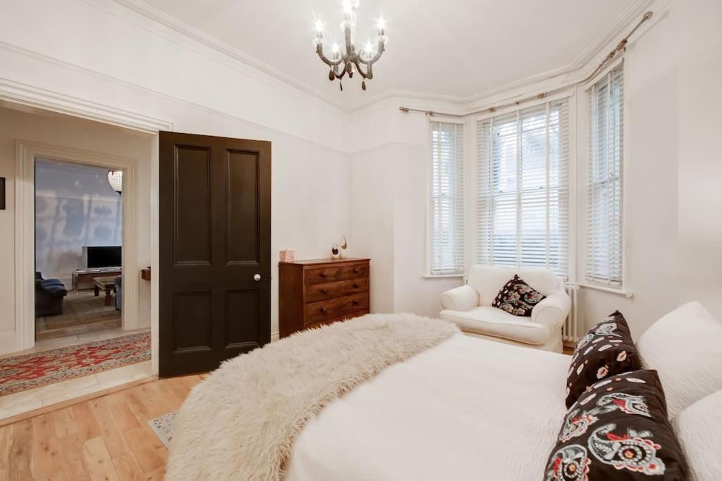 Princes Villa - Large Fully Self Contained Flat, 5 Minutes From The Sea Hastings Exteriér fotografie